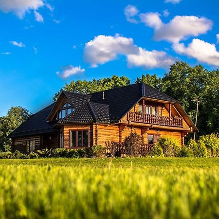 Lielkaibeni Hotel Вецпиебалга Екстериор снимка