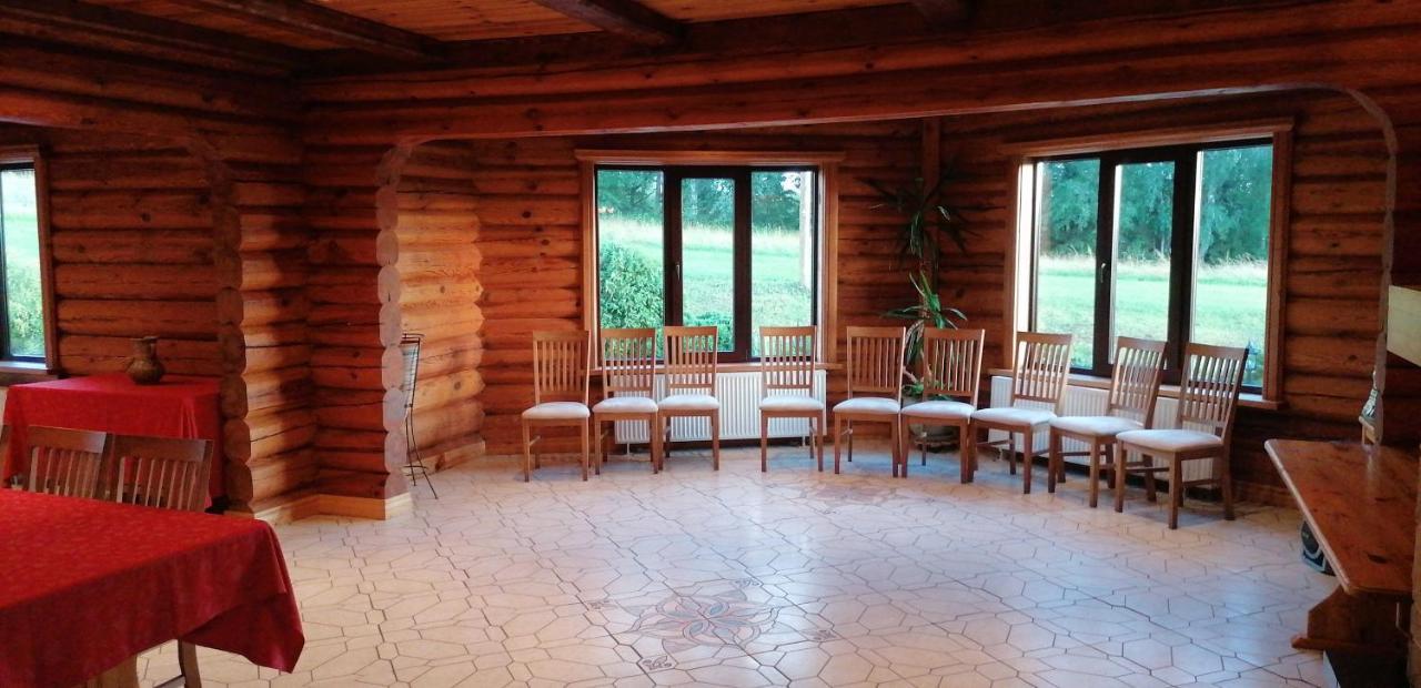 Lielkaibeni Hotel Вецпиебалга Екстериор снимка