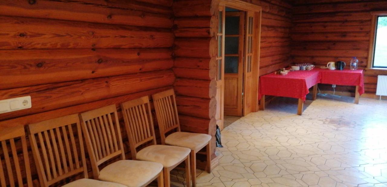 Lielkaibeni Hotel Вецпиебалга Екстериор снимка
