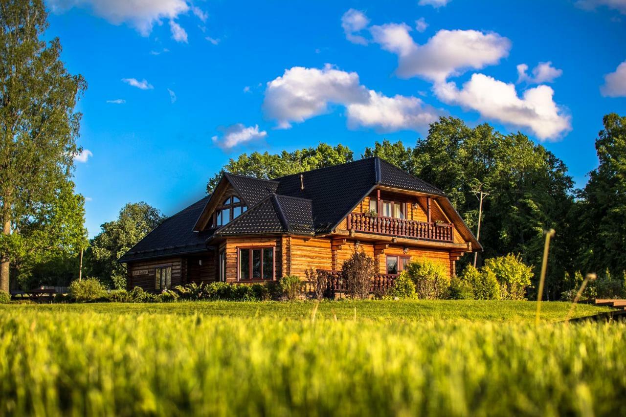 Lielkaibeni Hotel Вецпиебалга Екстериор снимка